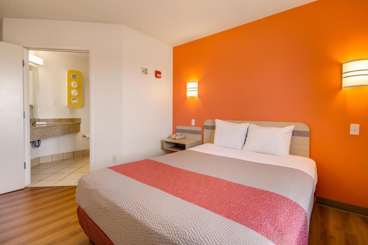 Motel 6-Lemoore, Ca Екстериор снимка